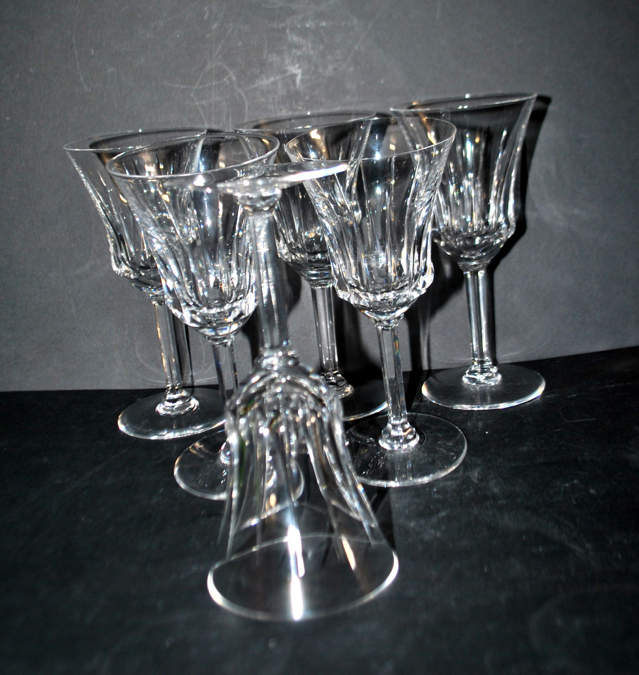 Lot 6 verres à vin évasé en cristal taillé style CONCORDE CERDAGNE H15.2 – Image 2