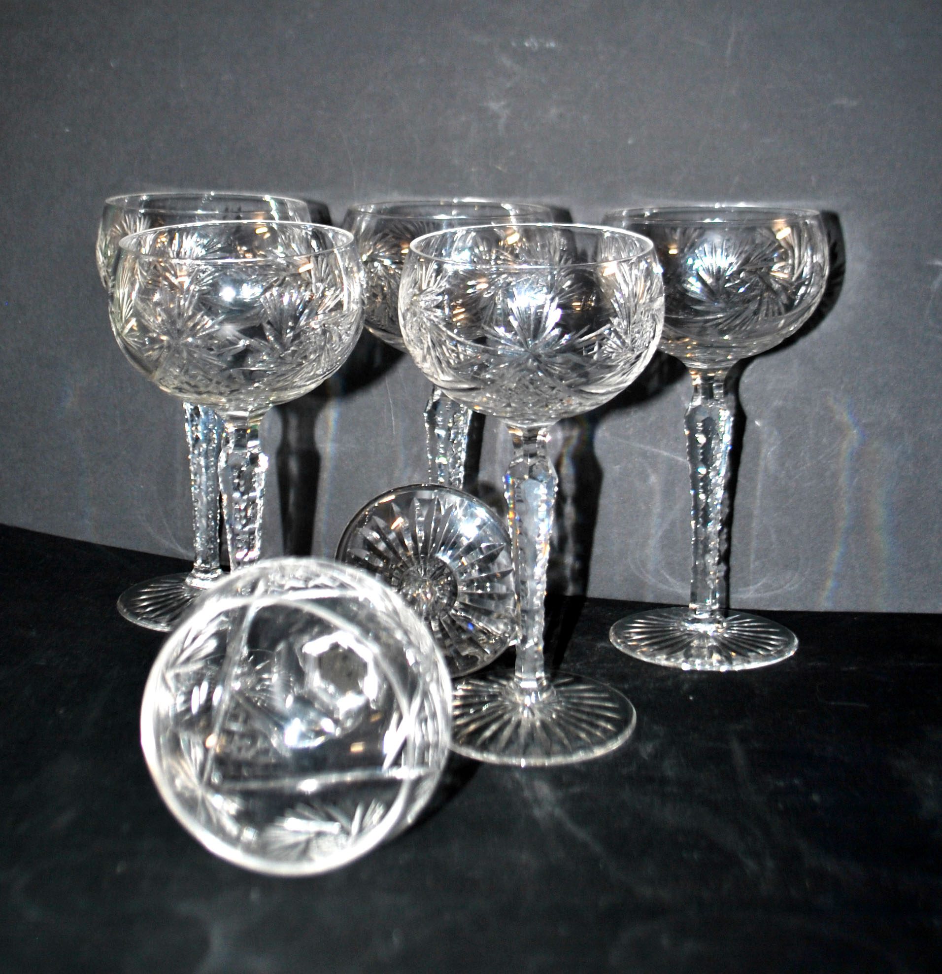 SAINT-LOUIS Verre à vin Ballon ROEMER en cristal taillé étoile 1930 H14.5cm – Image 2