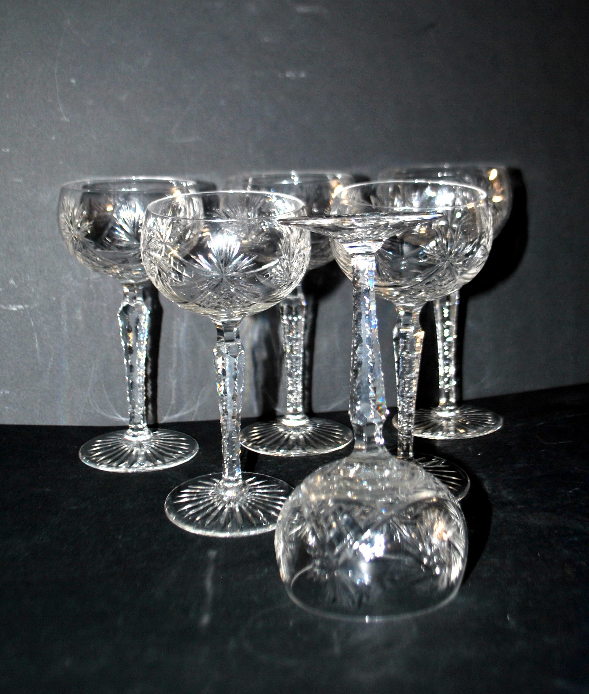 SAINT-LOUIS Verre à vin Ballon ROEMER en cristal taillé étoile 1930 H14.5cm – Image 3