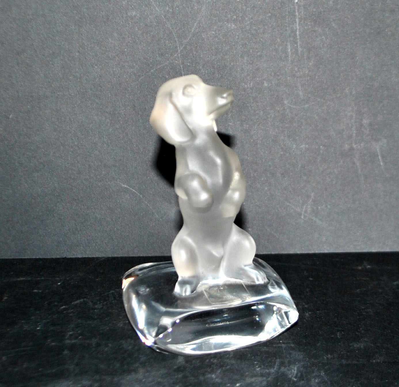 GOEBEL Figurine de chien Teckel en cristal sablé ALLEMAGNE 1970-1980 – Image 3